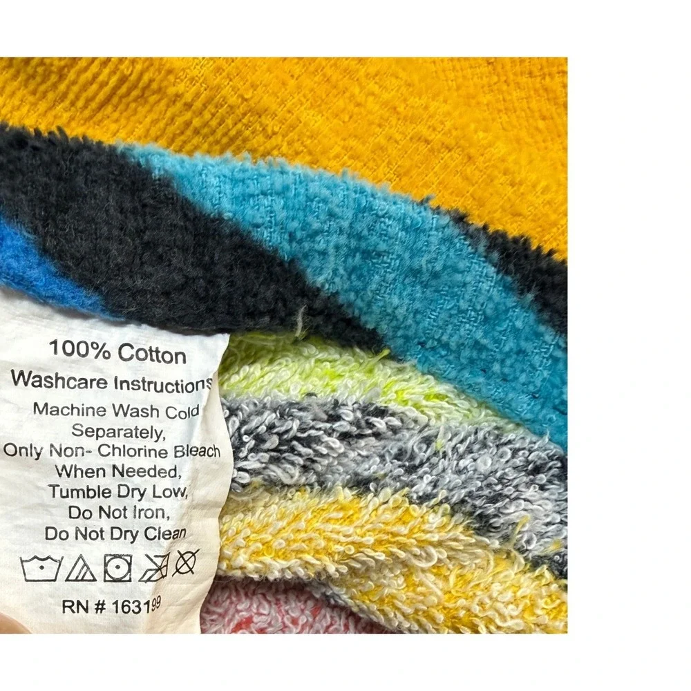 Lot of 3 Beach Towels Multi Color Ice Cream Melting Smiley Face Zoo Animals
